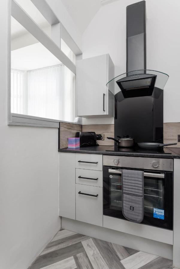 Newly Renovated Apartments In Liverpool - Extended Stay Eksteriør bilde